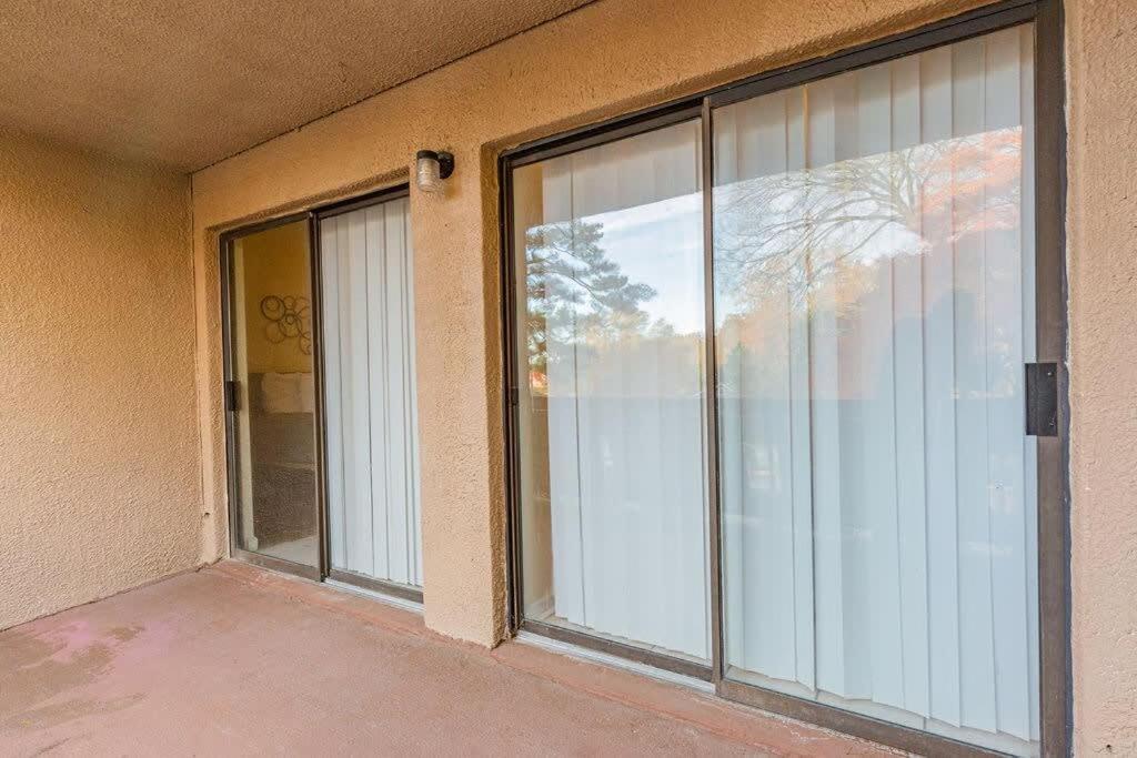 2-Bed, 1-Bath Apartment Near I-24, Great Location Чаттануґа Екстер'єр фото