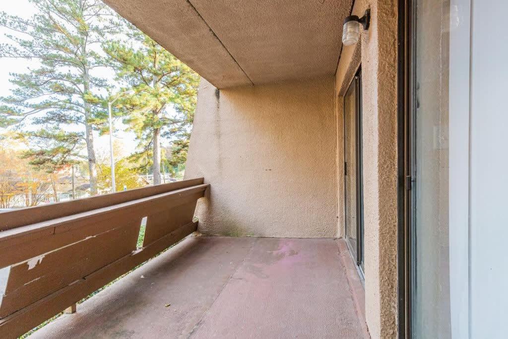 2-Bed, 1-Bath Apartment Near I-24, Great Location Чаттануґа Екстер'єр фото